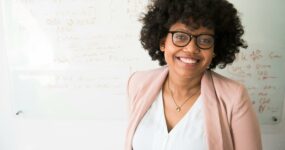 coiffure-inspiration-cheveu-crepu-boucle-temoignage-histoire